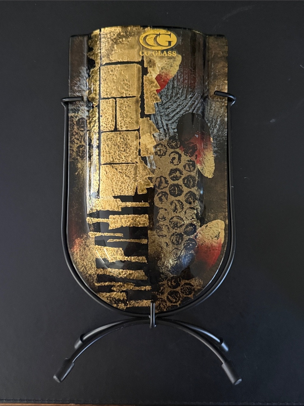 CG Vintage Gold & Black U Shaped Vase With Stand